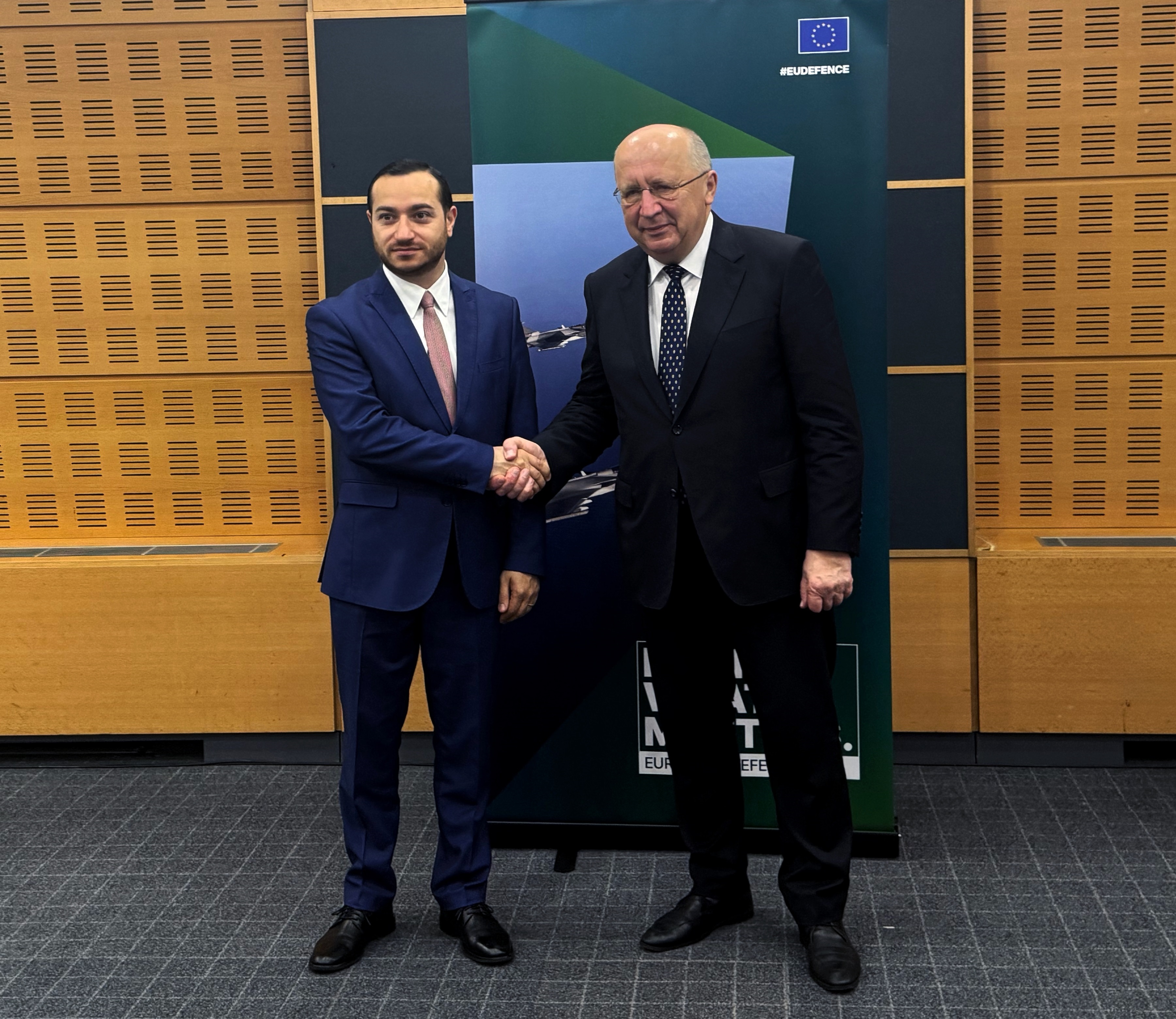 Մխիթար Հայրապետյանը հանդիպել է ԵՄ պաշտպանության և տիեզերքի հարցերով հանձնակատար Անդրիուս Կուբիլյուսի հետ