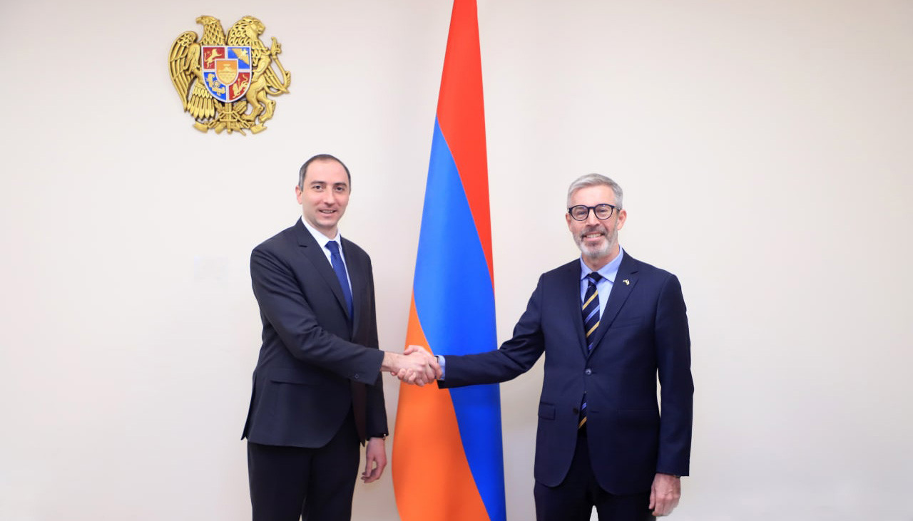 Minister Robert Khachatryan received the Ambassador of Sweden