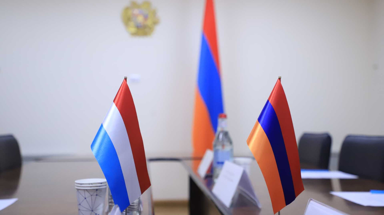Minister Robert Khachatryan received the newly appointed Ambassador of Luxembourg