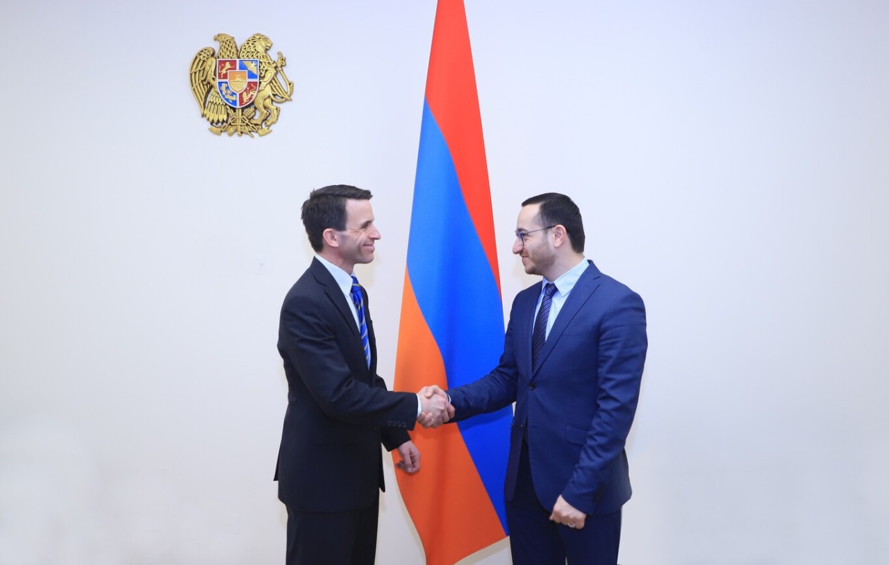 Minister Mkhitar Hayrapetyan had a meeting with the representatives of the Asian Development Bank Armenia resident mission