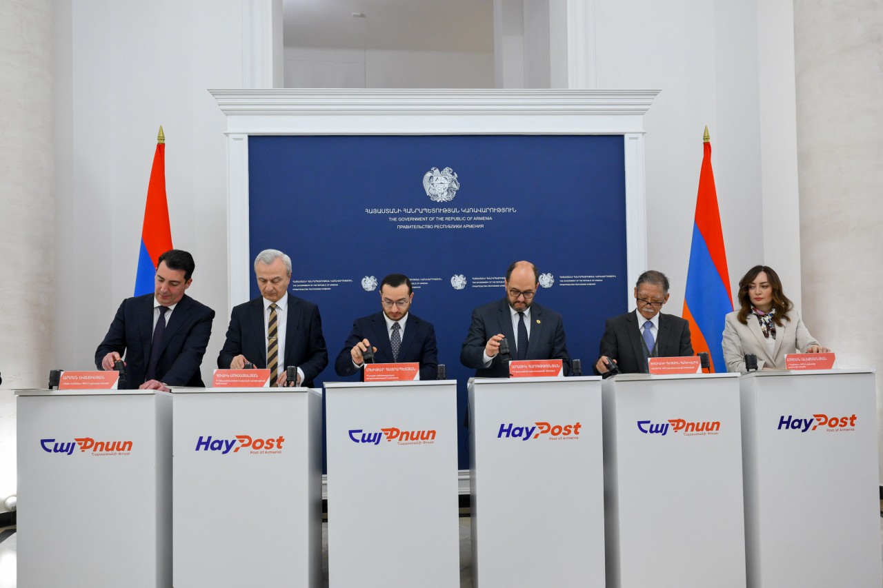 Մխիթար Հայրապետյանն ընդունել է տեխնոլոգիական ոլորտում մեծ ներդրում ունեցող ճապոնացի գիտնական Յոշիակի Հագիվարային